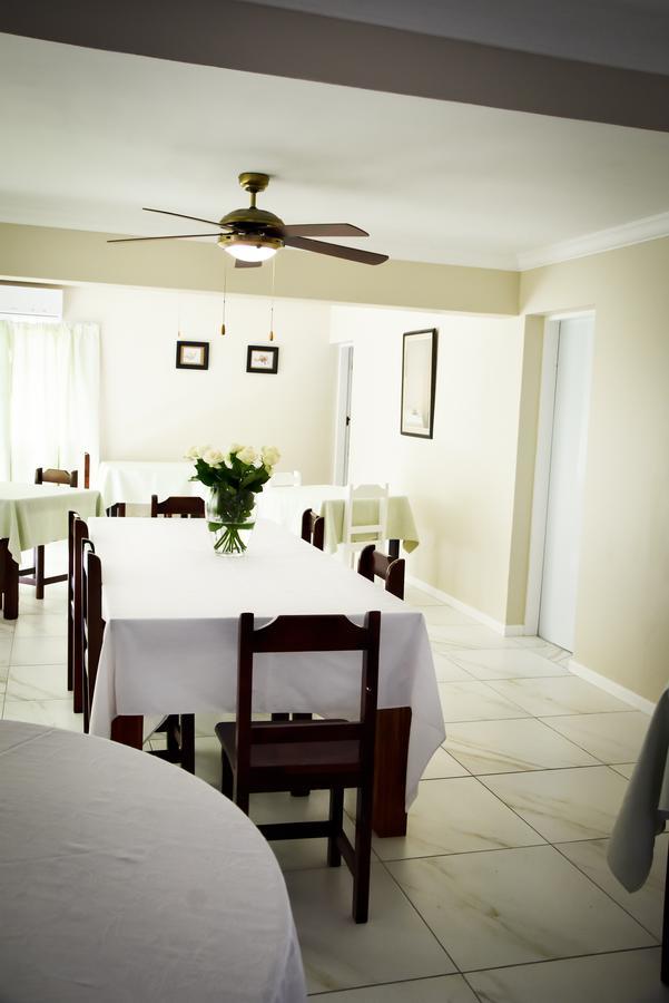 34Onlincoln Guesthouse Bellville Extérieur photo